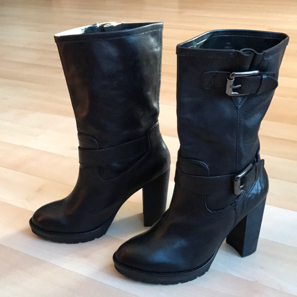 Black DMSX leather boots